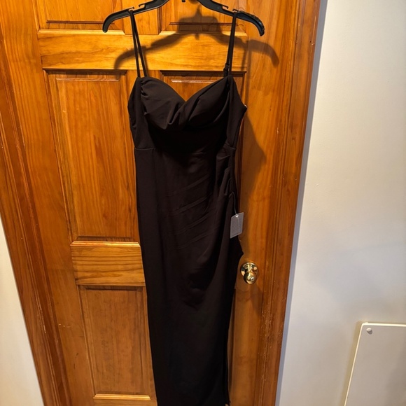 Lulu's Sleeveless Maxi Dress in Black Large NWT - Picture 2 of 8